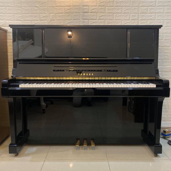 piano yamaha ux3