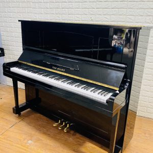 PIANO VAN BOARD