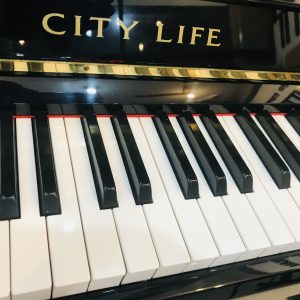 PIANO KAWAI CITY LIFE