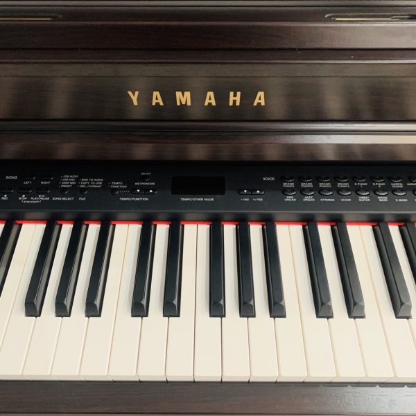ĐÀN PIANO YAMAHA CLP 440