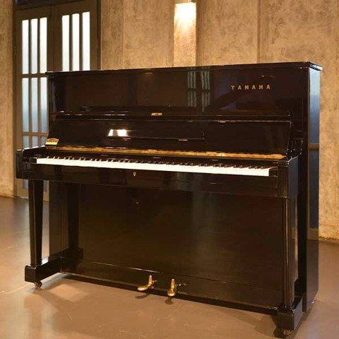 piano yamaha u1d